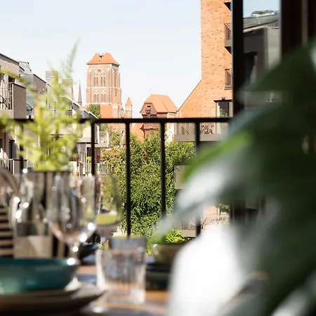 Elegancki 3city Blisko Rzeki W Gdansku By Renters Gdansk